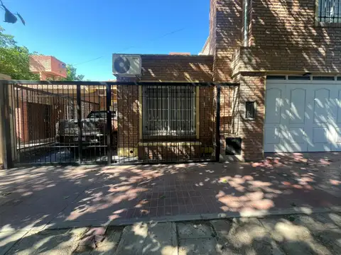 Casa en Barrio Cementista Residencial- Las Heras