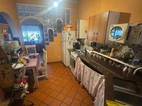 Depto Tipo Casa 2 ambientes con 1 baño