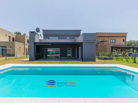 Casa en Alquiler de 3 dormitorios