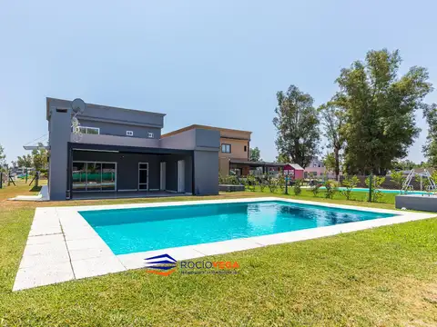 Casa en venta en Barrio Privado Alvarez Del Bosque