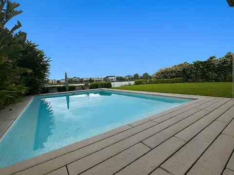 Barbarita Casa Al Agua
