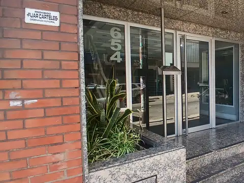 Impecable 3 Ambientes con Cochera y Baulera en el Corazón de Quilmes!