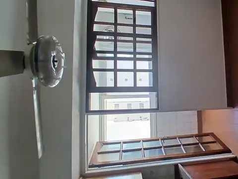 Impecable 3 Ambientes con Cochera y Baulera en el Corazón de Quilmes!