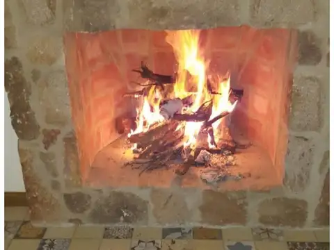 Casa 3 ambientes con 2 baños