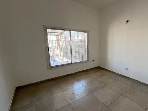 Diego de Torres 2400