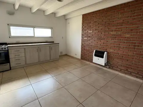 Avenida de la paz  al 2500