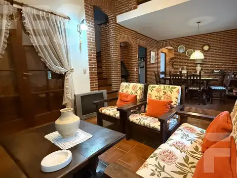 Casa en Venta en Pinamar, USD 175.000