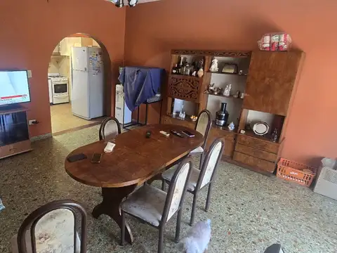 Depto Tipo Casa 5 ambientes con 1 baño