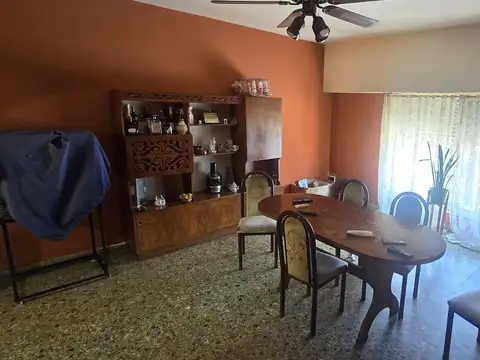 Depto Tipo Casa en Venta en Jose Leon Suarez, USD 110.000