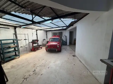 Depto Tipo Casa en Venta 50 años