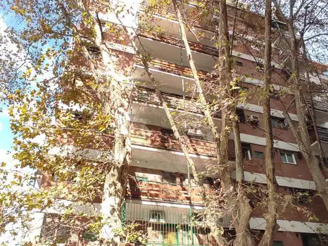 Amoblado y equipado a pasos de las Barrancas