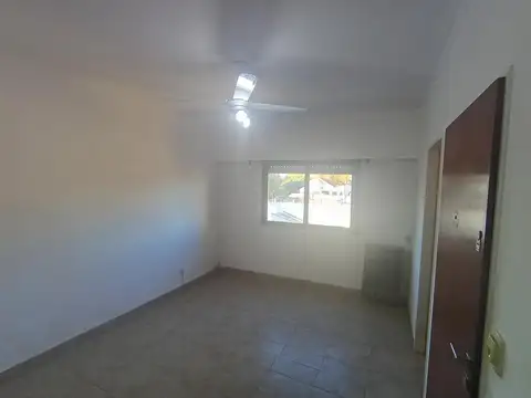 Depto Tipo Casa en Venta de 1 dormitorio