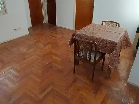 Departamento en Alquiler en Villa Ortuzar, $ 600.000