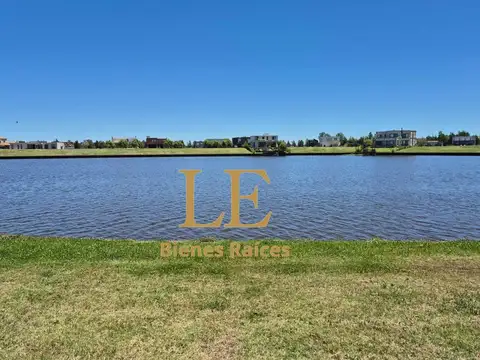 Terreno en Venta de 910,0 m2