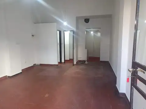 Excelente Local - venta con renta