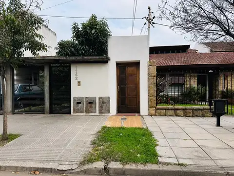 Casa en Alquiler en Castelar Norte, Castelar