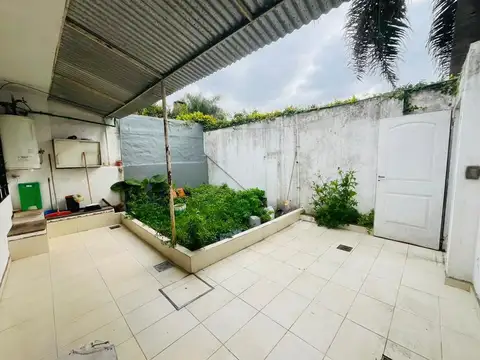 Casa en Alquiler en Castelar Norte, $ 500.000