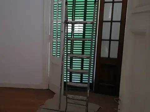 Departamento en Venta de 6 ambientes