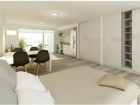 Monoambiente divisible, PB C, 82 m2 total,  al cfte c/patio-