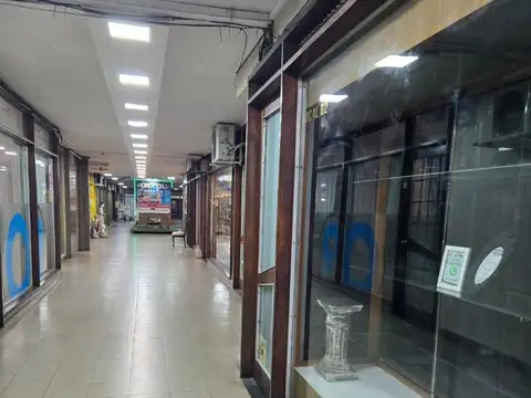 Local en Venta 50 años