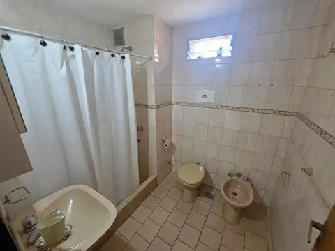 Departamento 2 ambientes con 2 baños