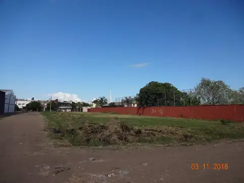 Terreno en Venta 25  mts Fondo