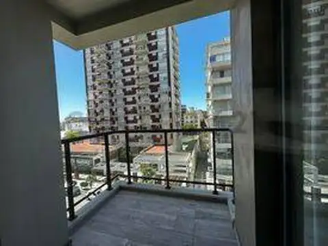 Departamento en Venta en Playa Grande, USD 360.000