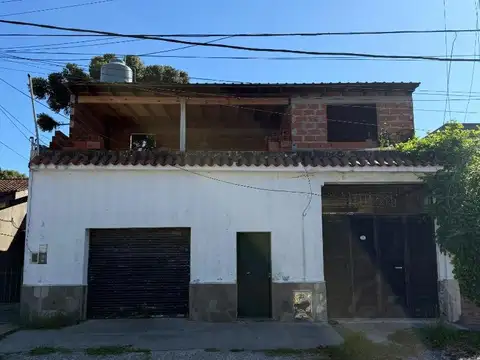 CASAS  3  Y 2 AMBIENTES A REFACCIONAR