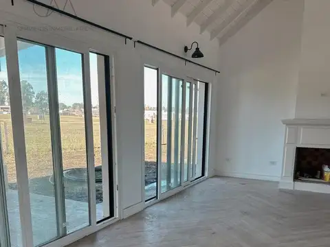 Casa en Alquiler de 3 dormitorios