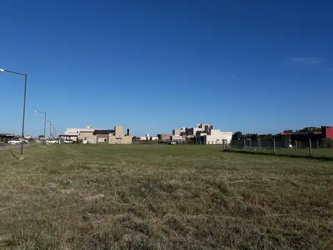 Terreno en Venta en Funes Norte, USD 65.000