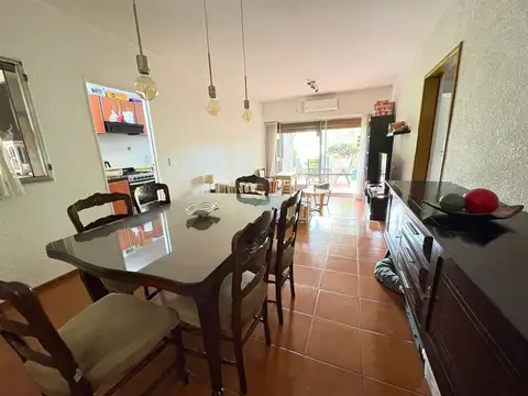 Avenida Constitución 1500 400