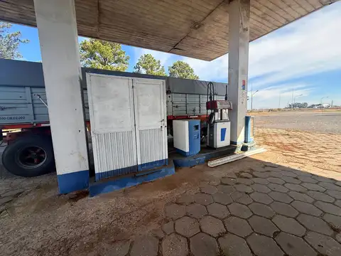SE ALQUILA ESTACION DE SERVICIO RUTA N8 KM340