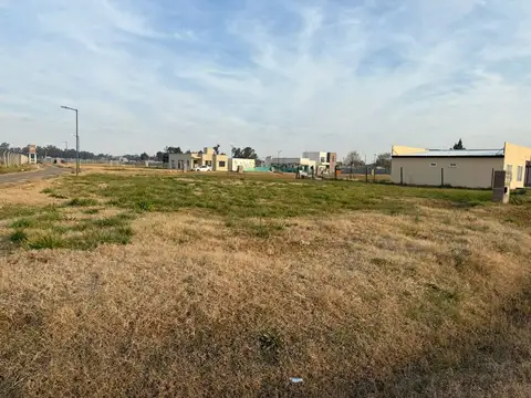 Terreno en Venta en Laguna Azul, USD 16.999