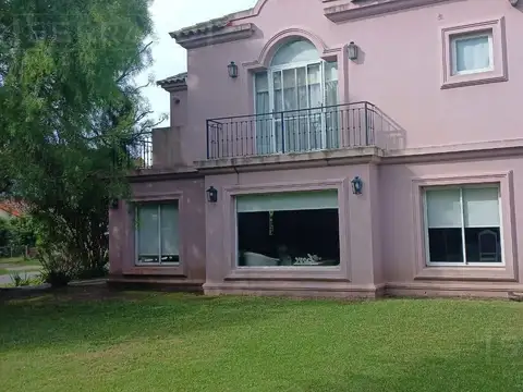Alquiler casa 4 ambientes en El Bosque, Campana