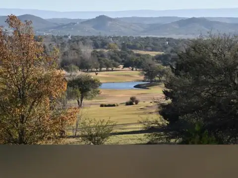 Terreno en Venta en Valle del Golf, USD 40.000