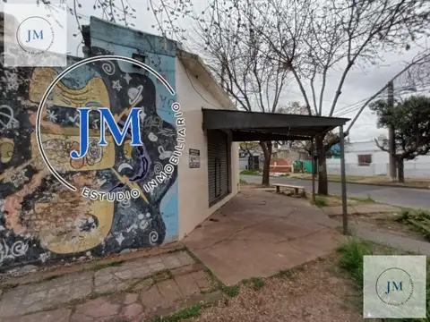 Local en Alquiler en Villa Santos Tesei, $ 500.000
