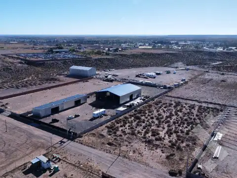 Galpon en Venta en Centenario, USD 1.400.000