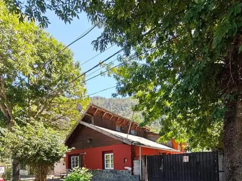 Tres de Caballería y Rivadavia