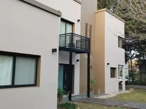 Casa en Venta en Centro Agricola El Pato, USD 240.000