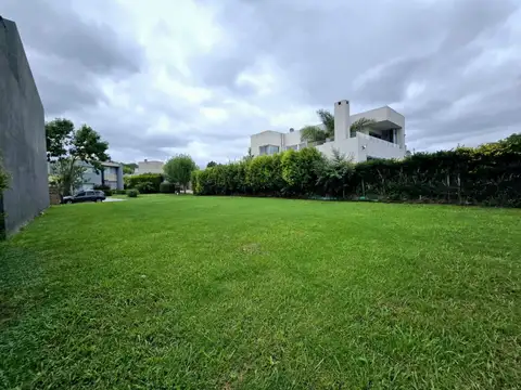 VENTA DE LOTE - TERRENO EN LOS OLIVARES