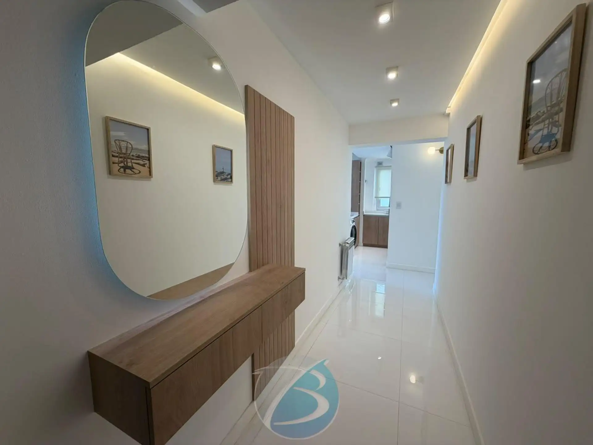 Depto 2 amb, 43m² con balcón francés — Plaza Colon