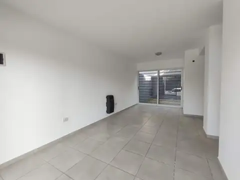 Casa en Alquiler de 3 dormitorios