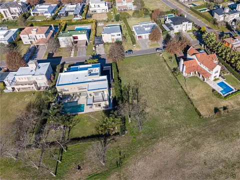 Terreno en Venta de 1533,0 m2