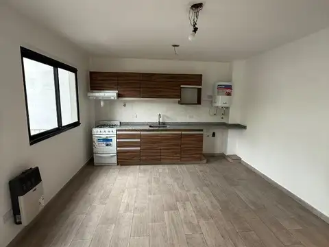 Mitre 200