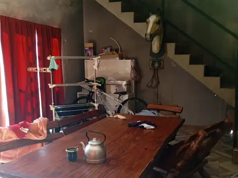Casa de 5 ambientes  Moreno