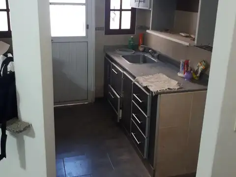 Depto Tipo Casa en Alquiler de 3 ambientes