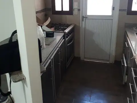 Depto Tipo Casa en Alquiler de 2 dormitorios