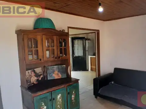 Casa en Alquiler con 1 cochera