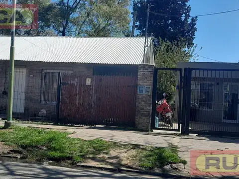 Casa en Ingeniero Adolfo Sourdeaux