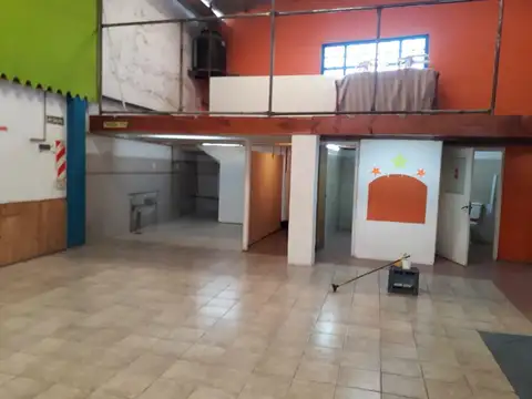 Venta Deposito  Galpón -  Las Flores, Distrito Sur, Rosario